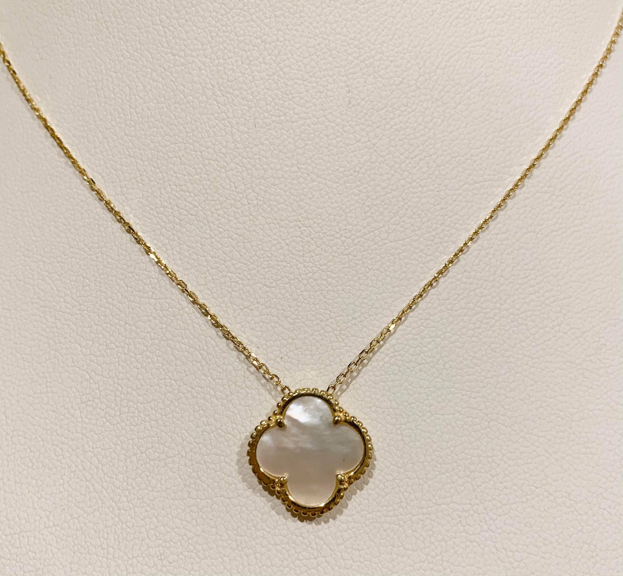Necklace - Clover (Non-Removable Pendant) White | 18K Yellow