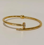 Bangle - Nail Design with stones | 18K Yellow Gold