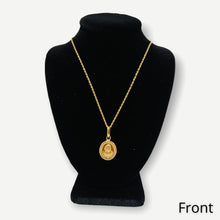 Load image into Gallery viewer, Necklace - Queen - Oval | 18K Yellow Gold
