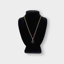 Load image into Gallery viewer, Necklace - Clover 7mm | 18K Yellow Gold
