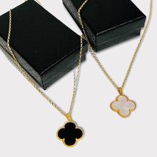 Load image into Gallery viewer, Necklace - Clover 20mm Lightweight | 18K Yellow Gold
