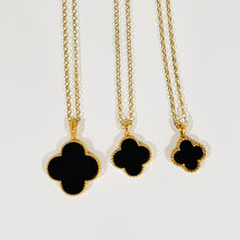 Load image into Gallery viewer, Necklace - Clover (Black) | 18K Yellow Gold
