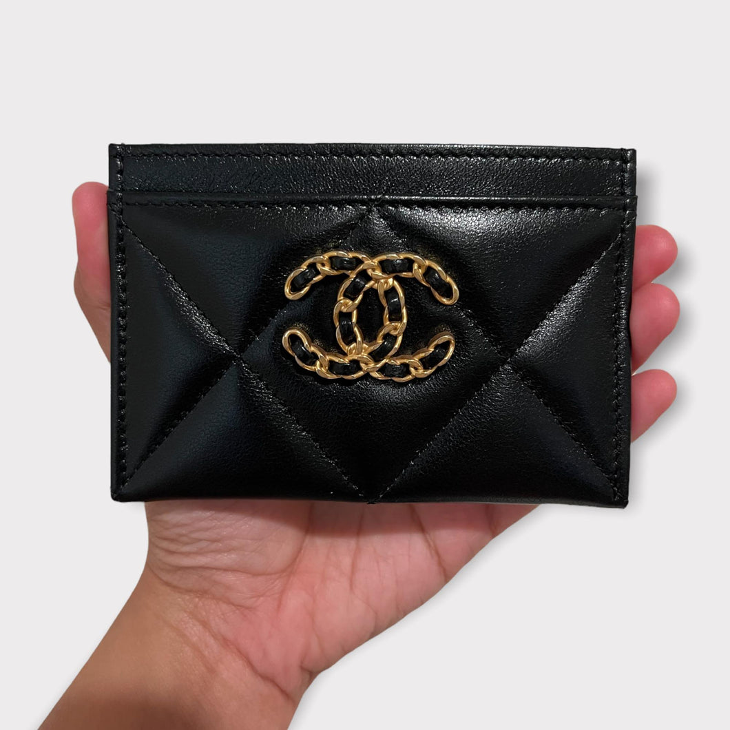 CHANEL Goatskin Quilted Chanel 19 Phone and Card Holder Black 1241095